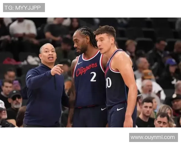 博格丹训练状态引关注泰伦卢亲自向球员确认主帅身份