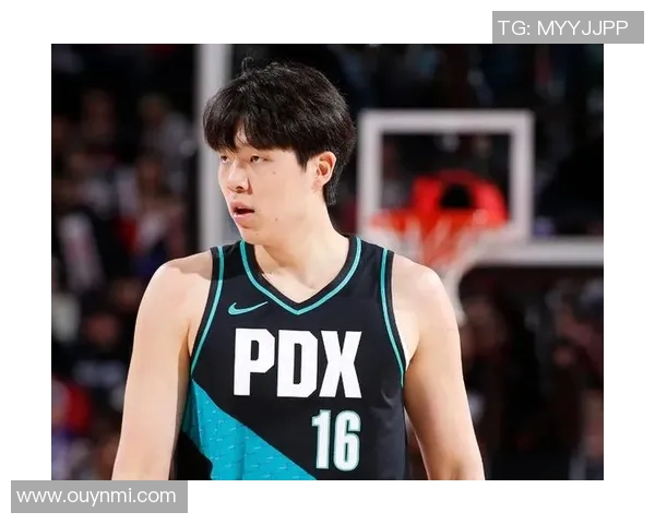 开拓者媒体人称批评杨瀚森不公因与科沃德奎因比较不当